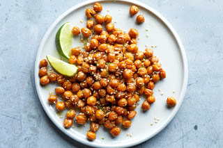 CRUNCHY CHICKPEAS